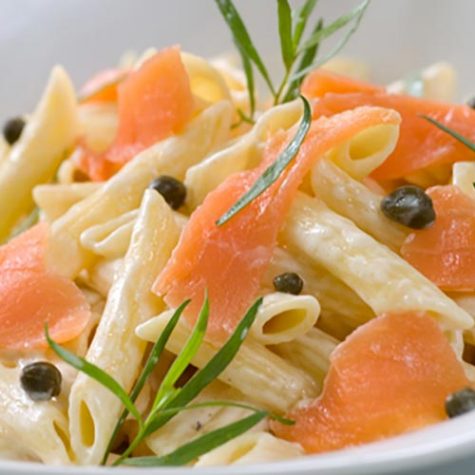 Pasta-con-salmone-orizzontale